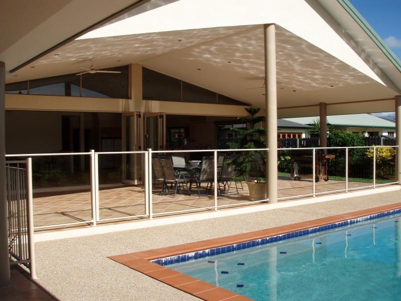 55 Endeavour St, Port Douglas QLD 4877