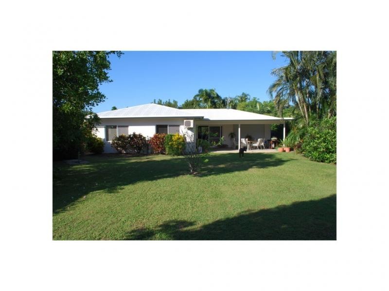 Cooya Beach QLD 4873