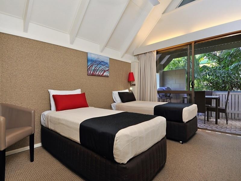 By The Sea – Family Holiday Apartments, Port Douglas QLD 4877
