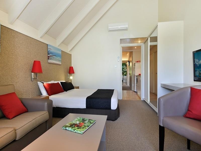 By The Sea – Family Holiday Apartments, Port Douglas QLD 4877
