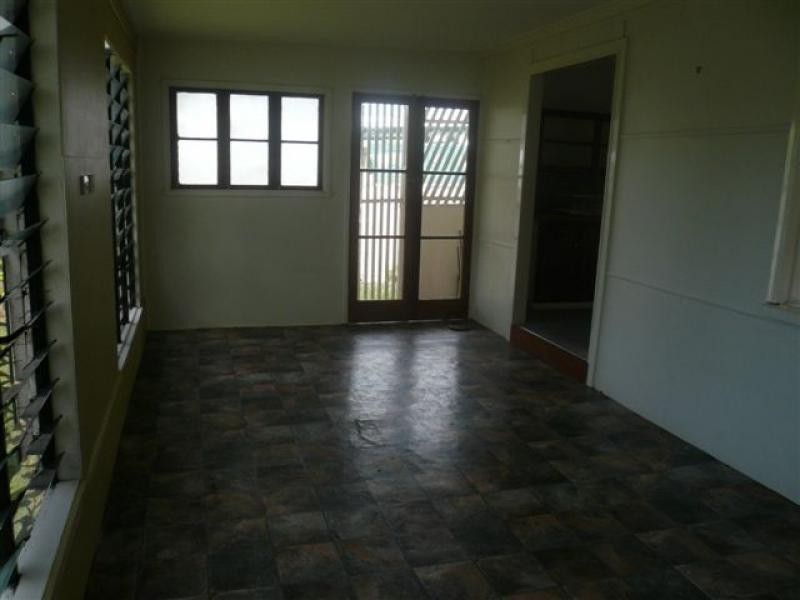 61 Andrews St, Newell QLD 4873