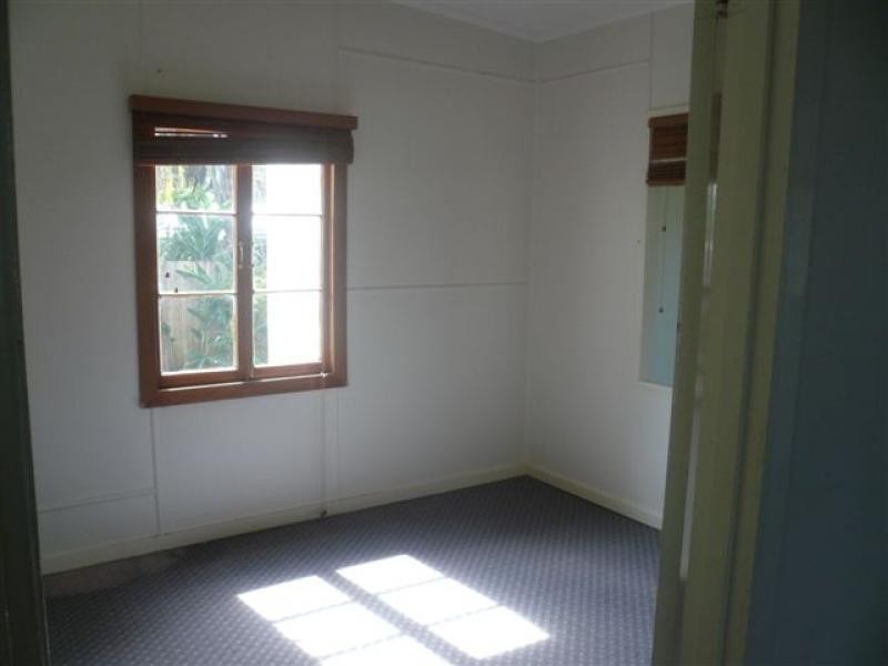 61 Andrews St, Newell QLD 4873