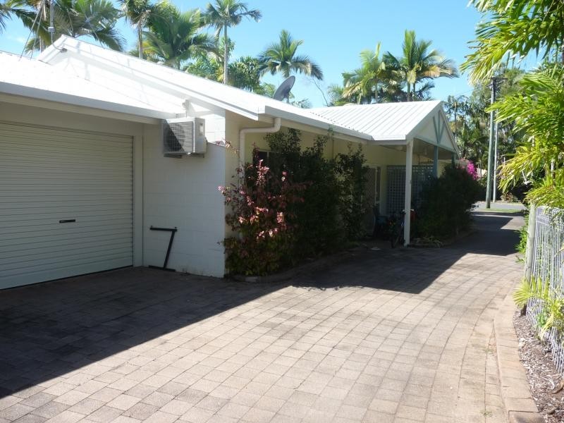 2/13 Triton Crest “Coral Cay”, Port Douglas QLD 4877