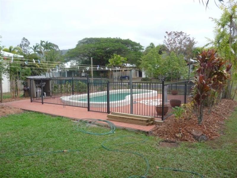 14 Endeavour Street, Port Douglas QLD 4877