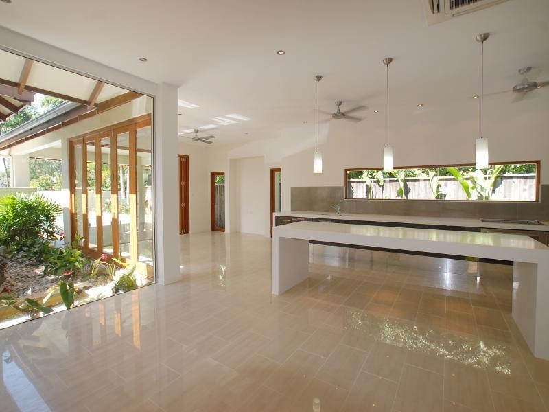 Port Douglas QLD 4877