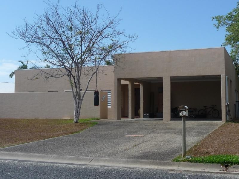 6 Hope Street, Port Douglas QLD 4877