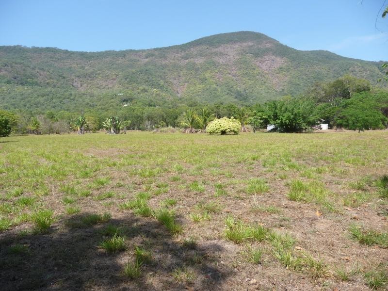 Lot 1 Captain Cook Hwy, Oak Beach QLD 4877