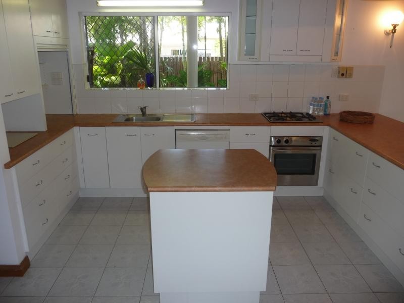 Port Douglas QLD 4877