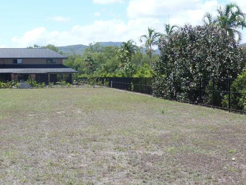 79 Mitre Street, Port Douglas QLD 4877