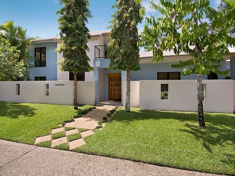 25  Solander Blvd, Port Douglas QLD 4877