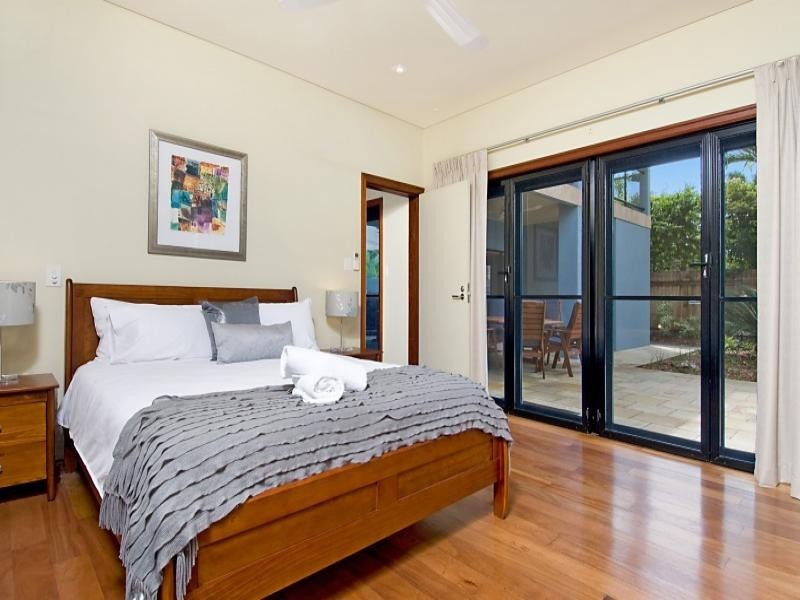 25  Solander Blvd, Port Douglas QLD 4877