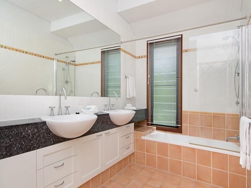 25  Solander Blvd, Port Douglas QLD 4877