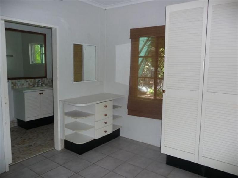 2/12A Andrews Close, Port Douglas QLD 4877