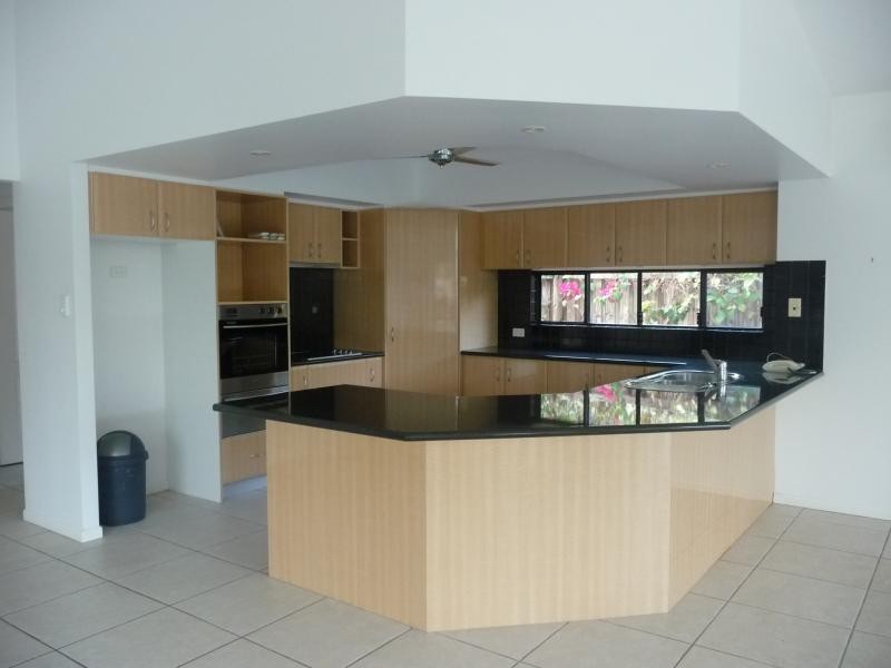 28 Birdwing St, Port Douglas QLD 4877