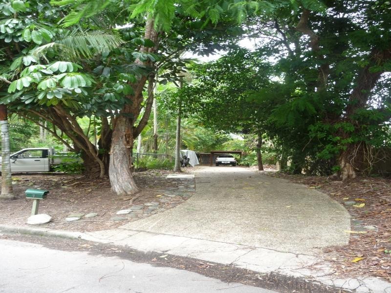 9 Savannah Close, Port Douglas QLD 4877