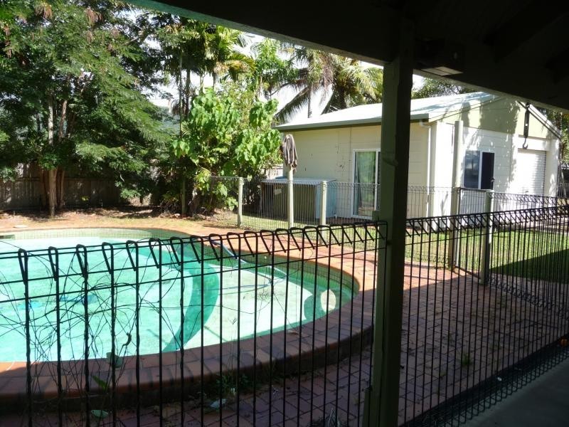 Port Douglas QLD 4877