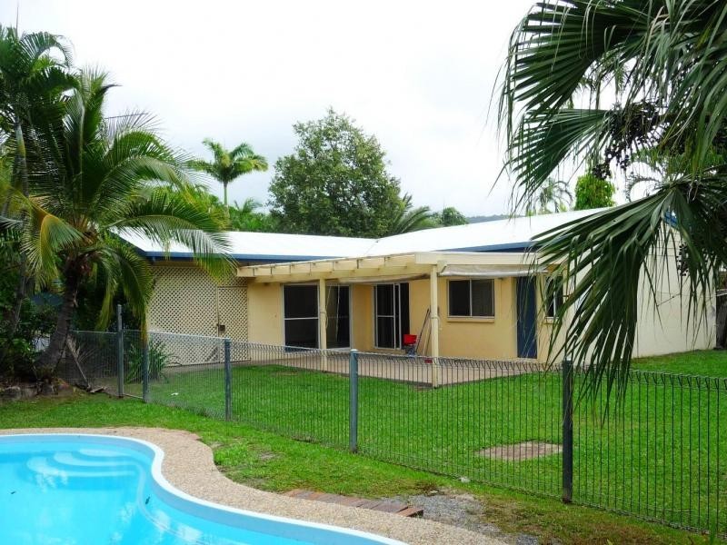 9 Agincourt Street, Port Douglas QLD 4877
