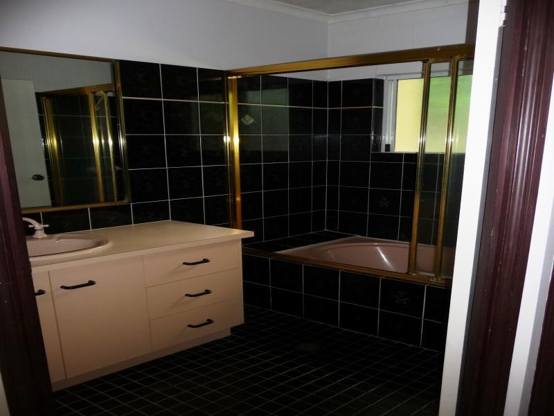 9 Agincourt Street, Port Douglas QLD 4877