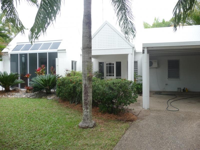 14 Endeavour Street, Port Douglas QLD 4877