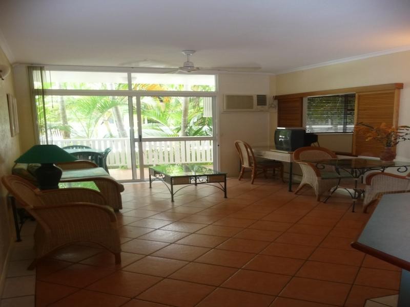 Port Douglas QLD 4877