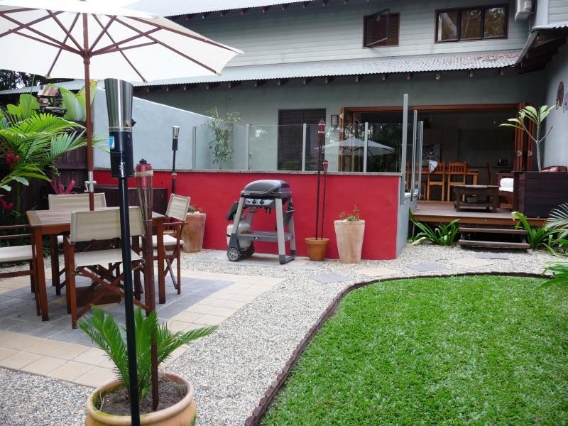 2/1a Ti Tree Street, Port Douglas QLD 4877