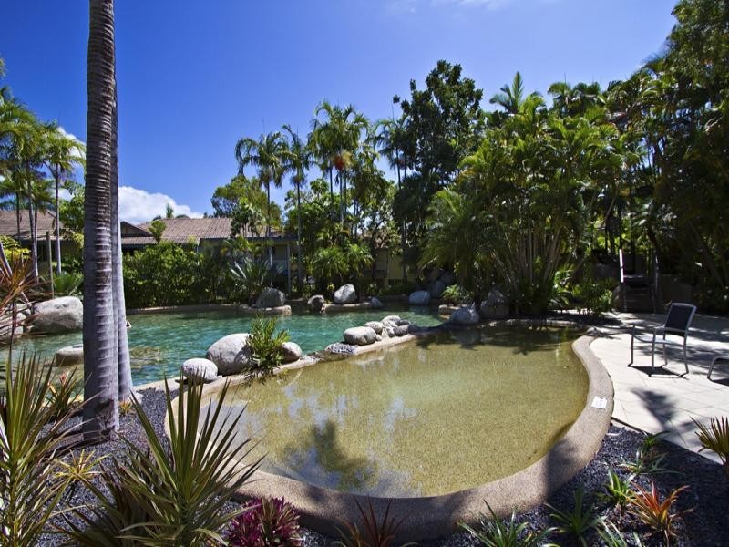 32/121 Port Douglas Road, Port Douglas QLD 4877