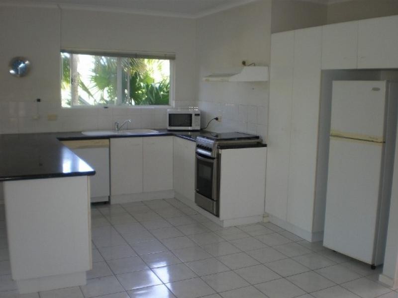 Port Douglas QLD 4877