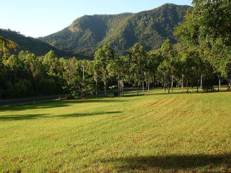 Lot 4 Finlay Crescent, Oak Beach QLD 4877
