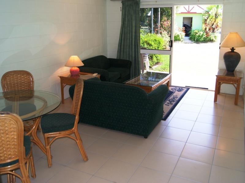 Port Douglas QLD 4877
