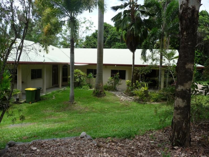 21 Ocean View Drive, Port Douglas QLD 4877