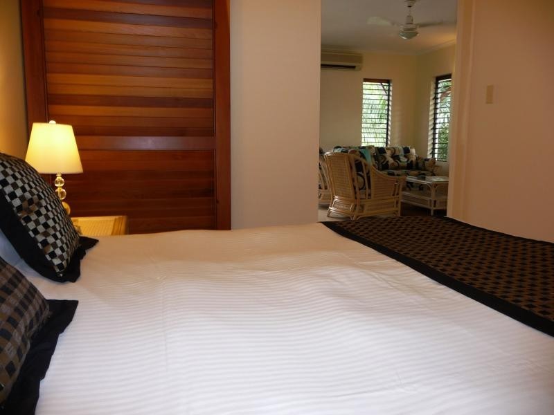 Port Douglas QLD 4877