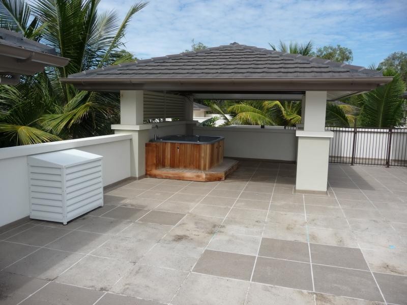 Port Douglas QLD 4877