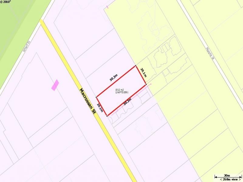 10 Macrossan, Port Douglas QLD 4877