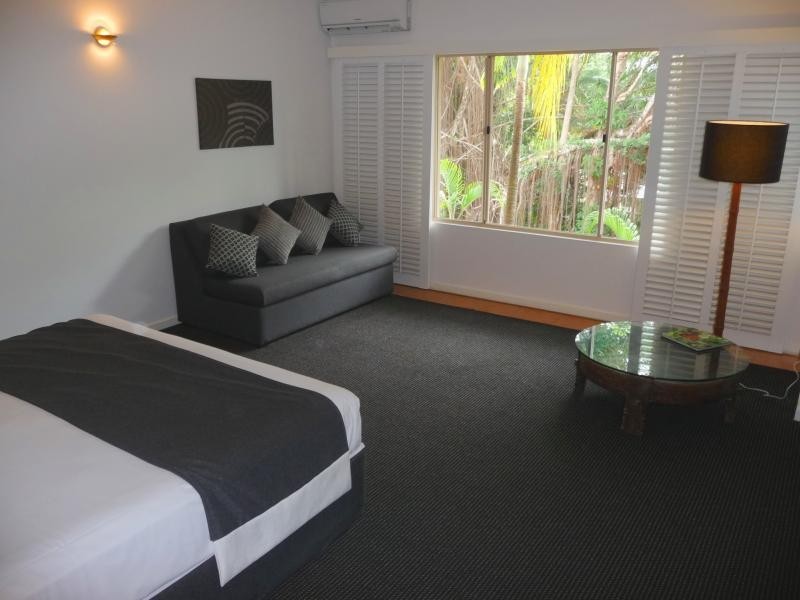 Port Douglas QLD 4877