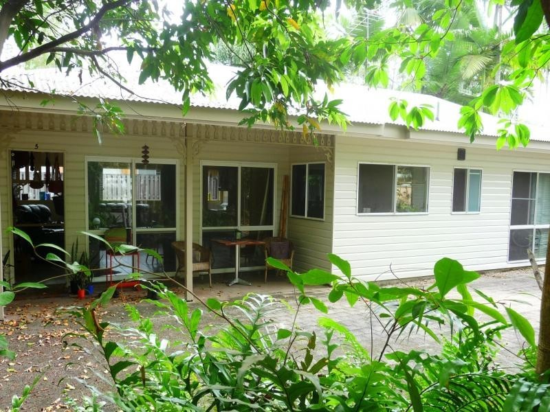 Port Douglas QLD 4877