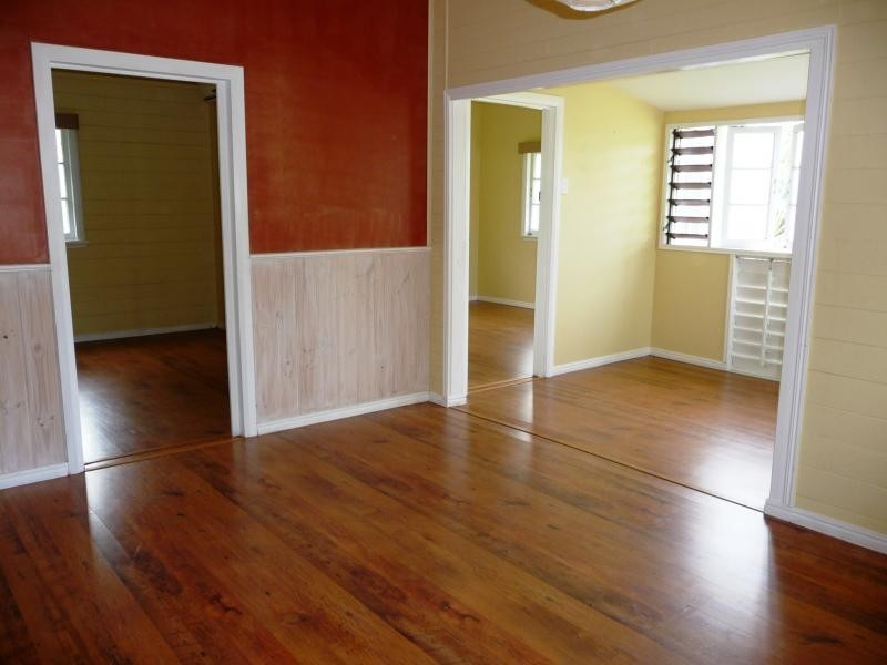 26 Mossman Street, Mossman QLD 4873
