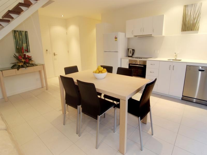 Oasis, Villa 5  4-8 Morning Close, Port Douglas QLD 4877