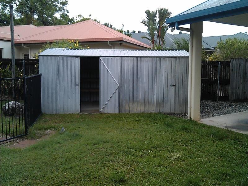 8 Lorikeet Close, Port Douglas QLD 4877