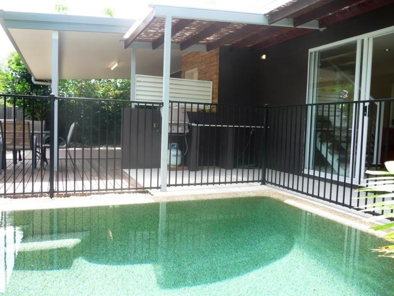 Port Douglas QLD 4877