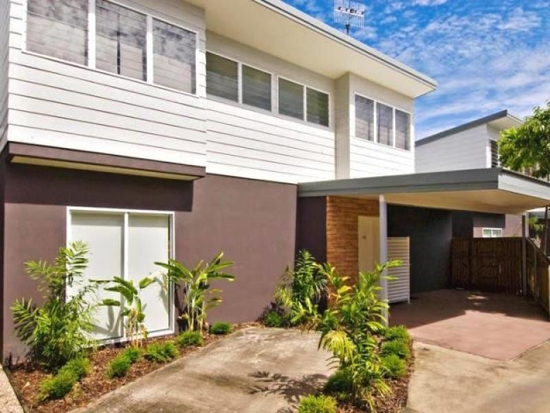 Port Douglas QLD 4877