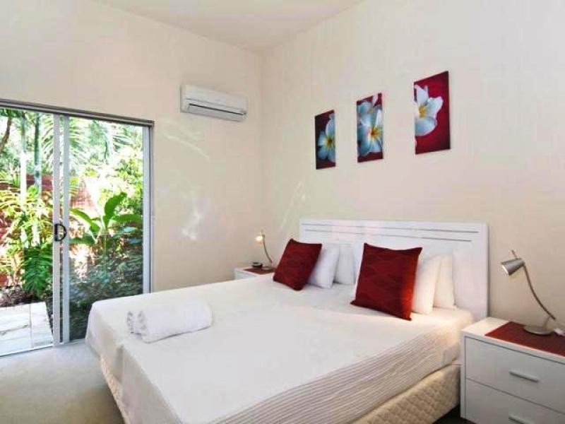 Port Douglas QLD 4877