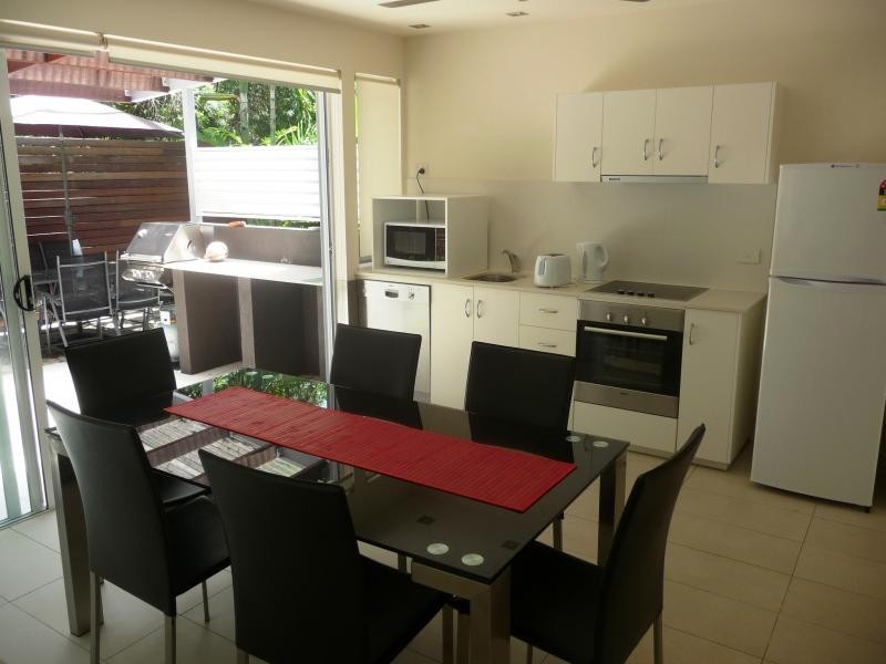 Port Douglas QLD 4877