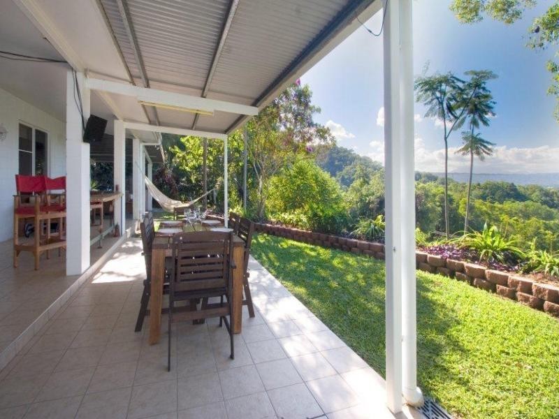 13 Somerset Drive, Miallo QLD 4873