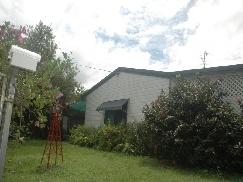 6 Janbal, Wonga QLD 4873