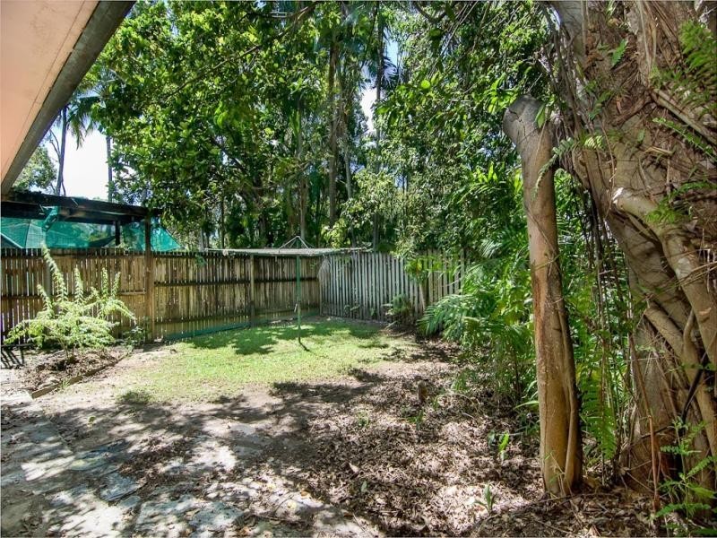 2/348 Port Douglas Rd, Port Douglas QLD 4877