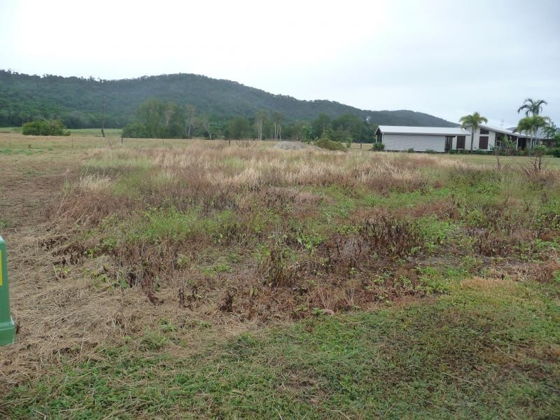 7 Julia Close, Wonga QLD 4873