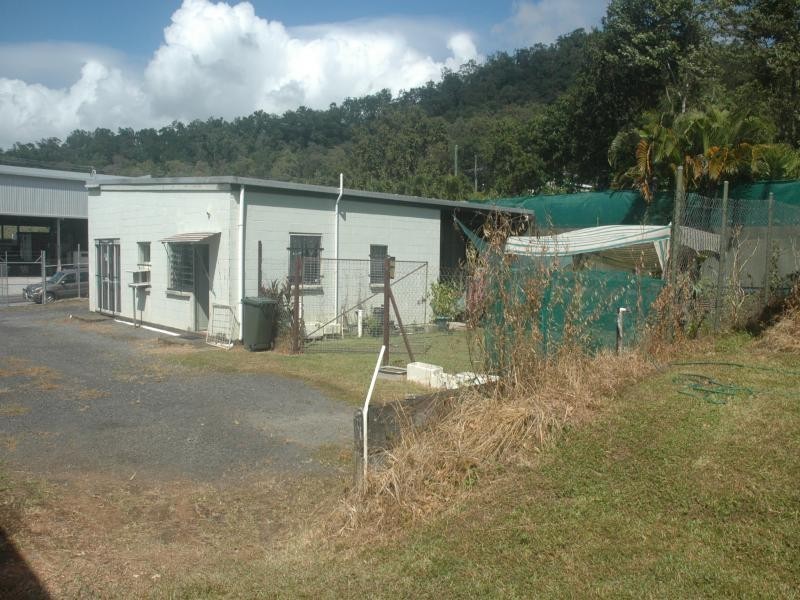 15 Sawmill Rd, Mossman QLD 4873