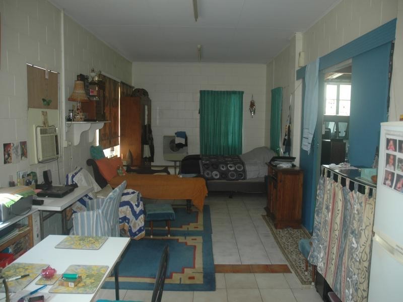 15 Sawmill Rd, Mossman QLD 4873