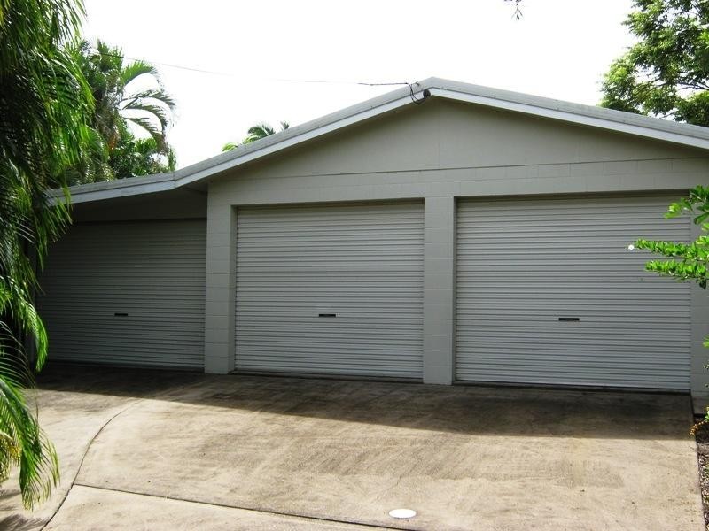 2 Sorrento, Port Douglas QLD 4877