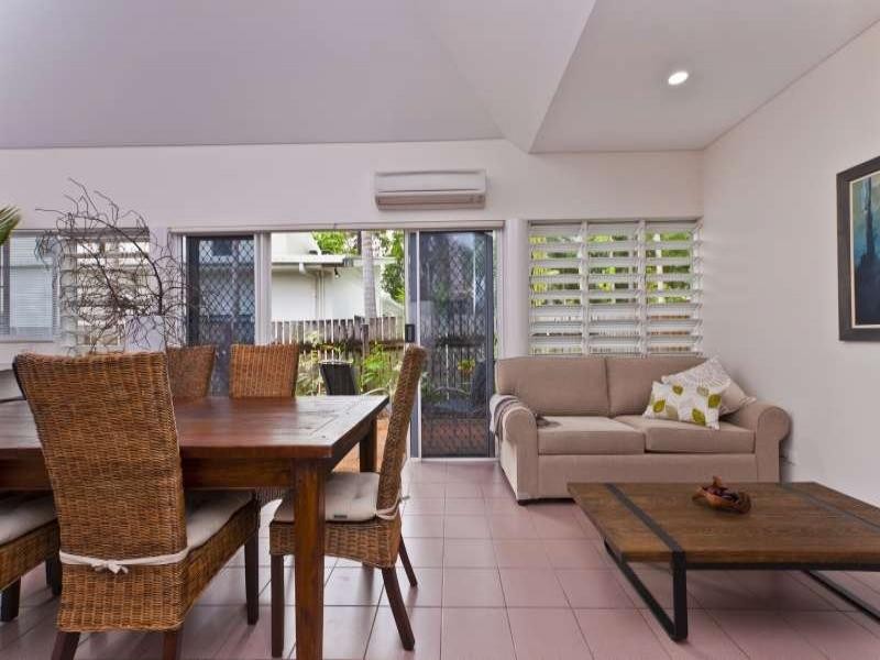 2/7 Langley Road, Spinnakez, Port Douglas QLD 4877